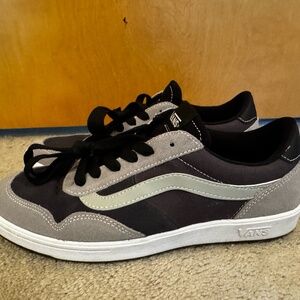 Vans Cruze Comfy Cush Men's 9.5M Black & Grey
